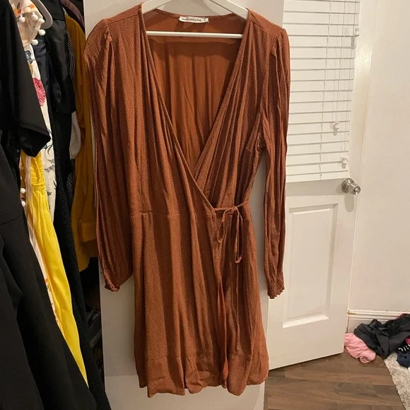 Abercrombie & Fitch | Dresses | Abercrombie And Fitch Brown Polkadot Wrap Dress | Poshmark Abercrombie & Fitch | Dresses | Abercrombie And Fitch Brown Polkadot Wrap Dress | Poshmark